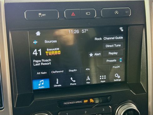 Used 2018 Ford F150 Platinum w/ Equipment Group 701A Luxury image 19