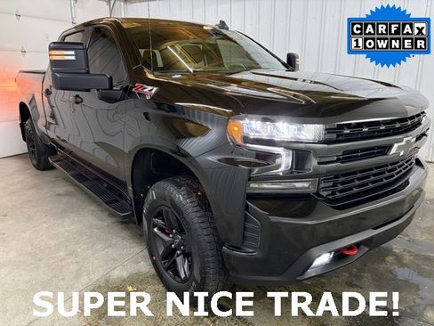 Used 2021 Chevrolet Silverado 1500 LT Trail Boss w/ Convenience Package II image 1