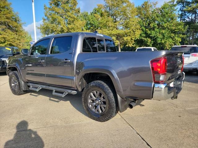 Certified 2021 Toyota Tacoma SR5 w/ SR5 Appearance Package (SM) RWD image 3