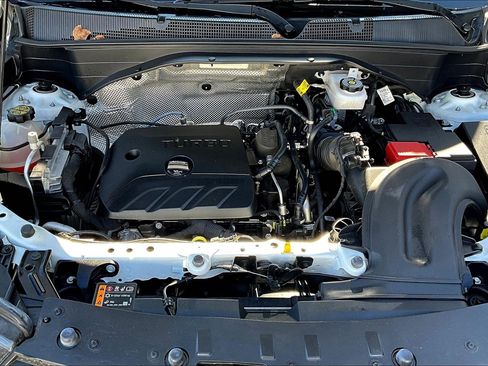 Used 2022 Chevrolet TrailBlazer LT w/ Driver Confidence Package image 22