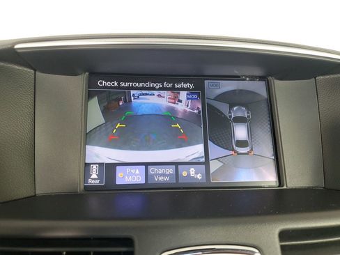 Used 2019 INFINITI Q70 Luxe w/ Proactive Package image 21