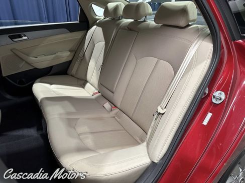 Used 2016 Hyundai Sonata SE FWD image 9