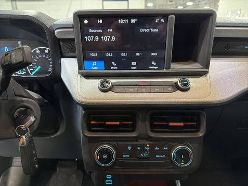 Used 2022 Ford Maverick XLT w/ Equipment Group 300A Standard image 9