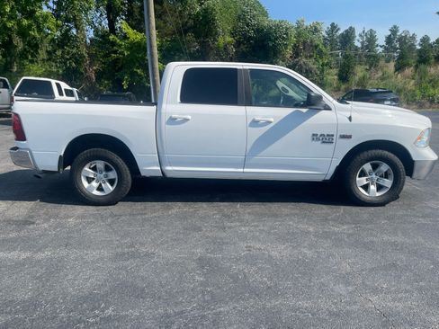 Used 2019 RAM 1500 Classic SLT w/ Protection Group AWD/4WD image 8