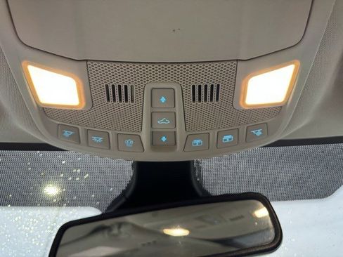 Used 2024 Ford Edge Titanium w/ Equipment Group 301A image 18