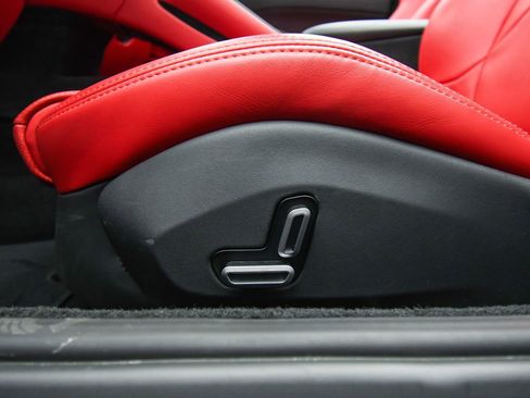 Used 2024 Ferrari Roma Spider image 49