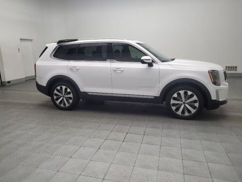 Used 2021 Kia Telluride S image 11