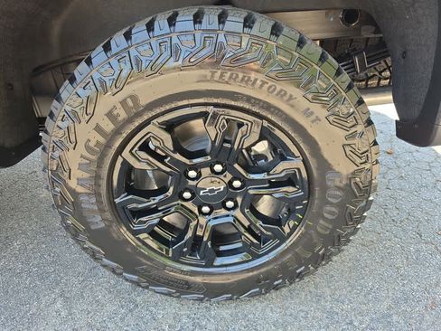 New 2026 Chevrolet Silverado 1500 ZR2 w/ LPO, Dark Essentials Package image 13