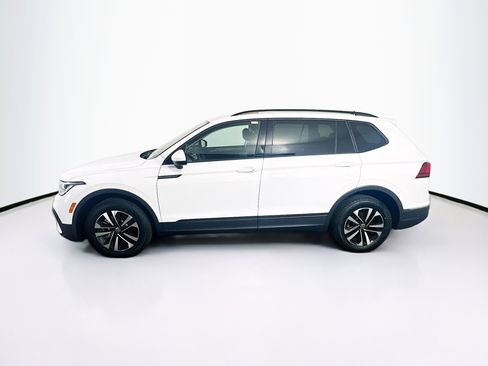 Used 2022 Volkswagen Tiguan S FWD image 4