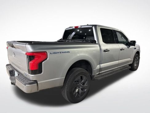 Used 2024 Ford F150 Lightning XLT image 3