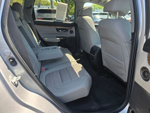 Used 2021 Honda CR-V Touring image 14
