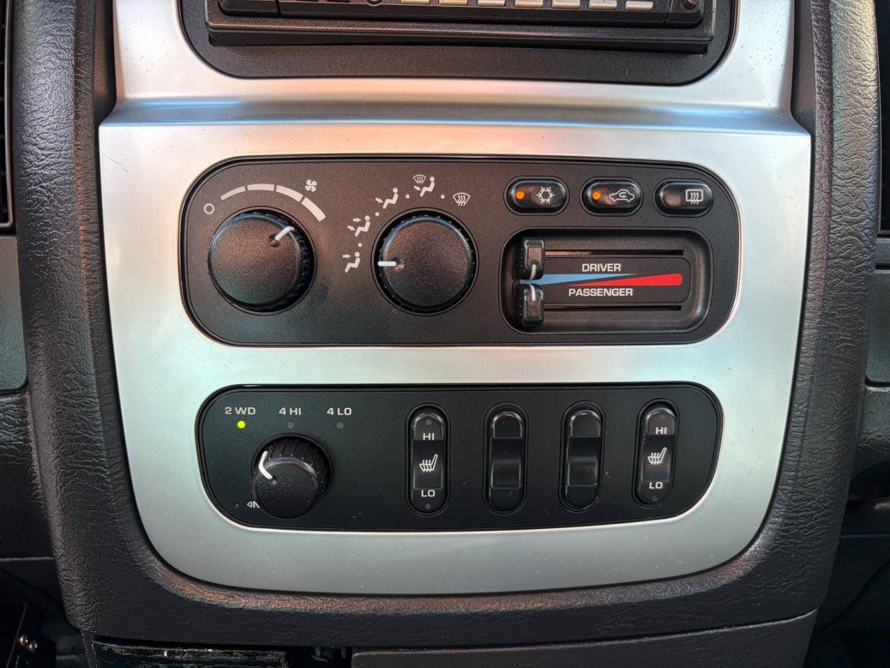 Used 2005 Dodge Ram 2500 Truck SLT AWD/4WD image 19