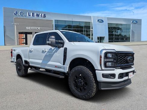 New 2026 Ford F350 Lariat w/ Black Appearance Package AWD/4WD image 1