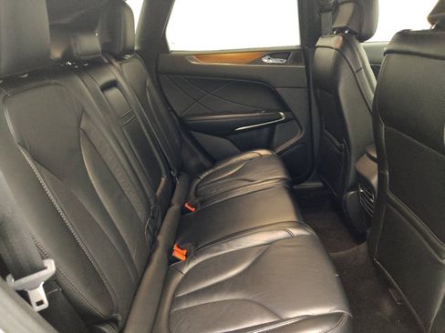 Used 2017 Lincoln MKC Select w/ Select Plus Package FWD image 19