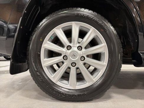 Used 2010 Lexus LX 570 4WD image 42