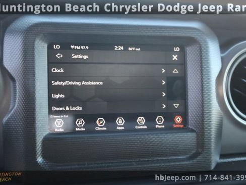 Used 2021 Jeep Wrangler Unlimited Sport image 30