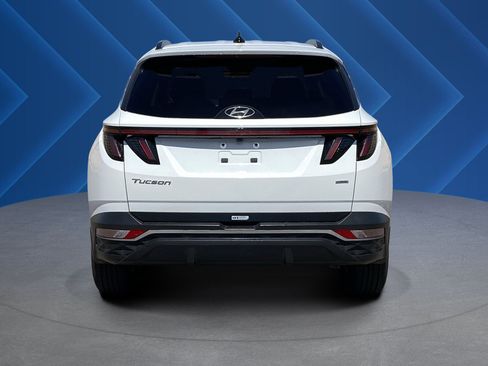 Certified 2023 Hyundai Tucson SEL AWD/4WD image 4