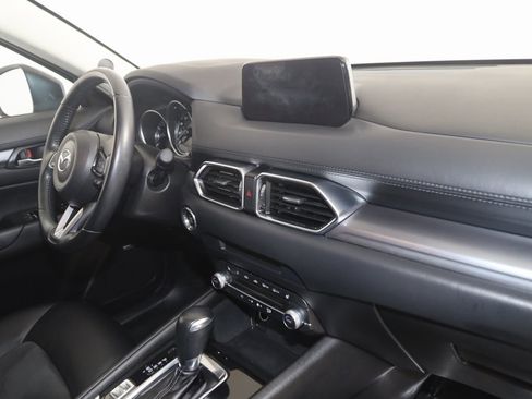 Used 2020 MAZDA CX-5 Touring image 41