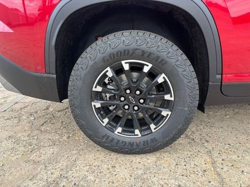 New 2026 Chevrolet Traverse Z71 image 10