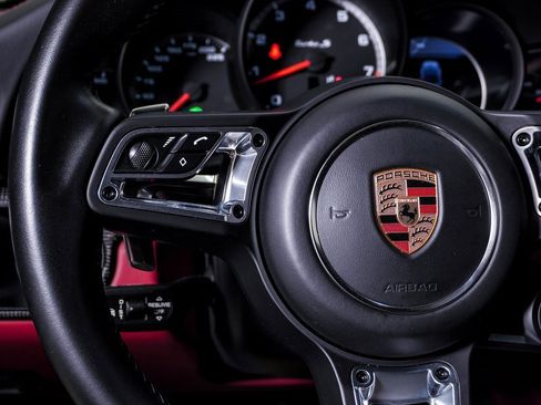 Used 2019 Porsche 911 Turbo S image 23