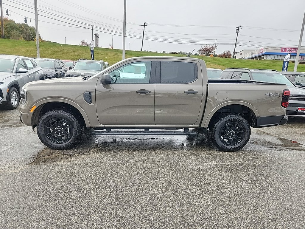 New 2026 Ford Ranger XLT w/ Black Appearance Package AWD/4WD image 4