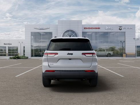 New 2025 Jeep Grand Cherokee L Altitude AWD/4WD image 7