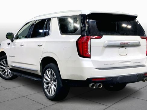 Used 2021 GMC Yukon Denali image 11