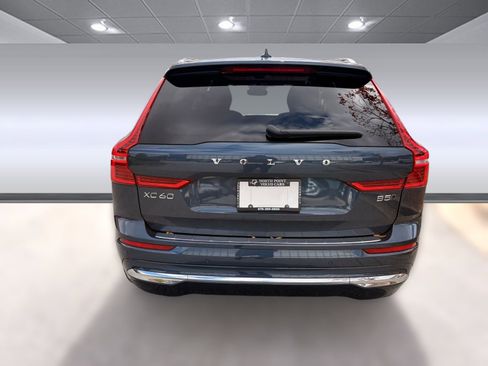 Certified 2023 Volvo XC60 B5 Ultimate w/ Protection Package Premier image 10