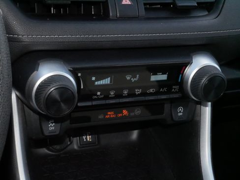 Certified 2023 Toyota RAV4 LE image 23