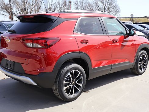 New 2026 Chevrolet TrailBlazer LT image 4