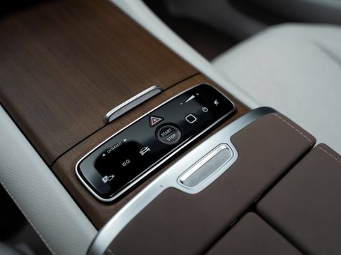 Used 2022 Mercedes-Benz EQS 580 4MATIC Sedan image 52