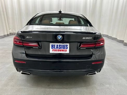 Used 2023 BMW 530i xDrive w/ Premium Package AWD/4WD image 34