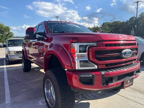 Used 2021 Ford F250 Lariat w/ Lariat Ultimate Package AWD/4WD image 8