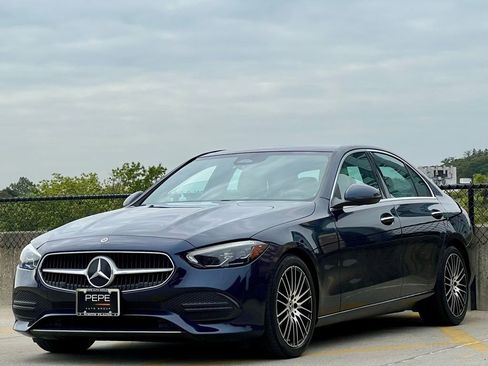 Certified 2023 Mercedes-Benz C 300 4MATIC Sedan image 4