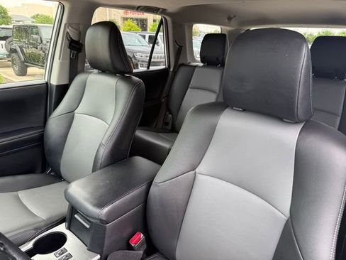 Used 2023 Toyota 4Runner SR5 Premium w/ Moonroof Package RWD image 14