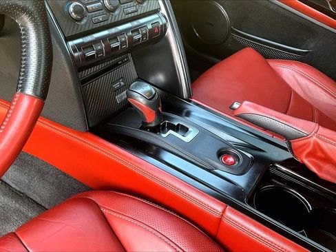Used 2015 Nissan GT-R Premium AWD/4WD image 17