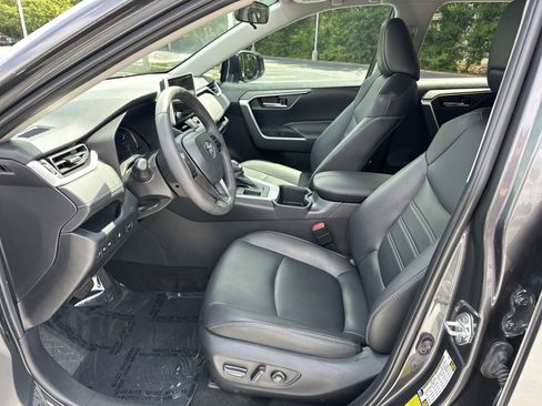 Certified 2023 Toyota RAV4 XLE Premium FWD image 16