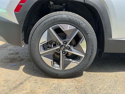 Used 2025 Hyundai Tucson SEL AWD/4WD image 26