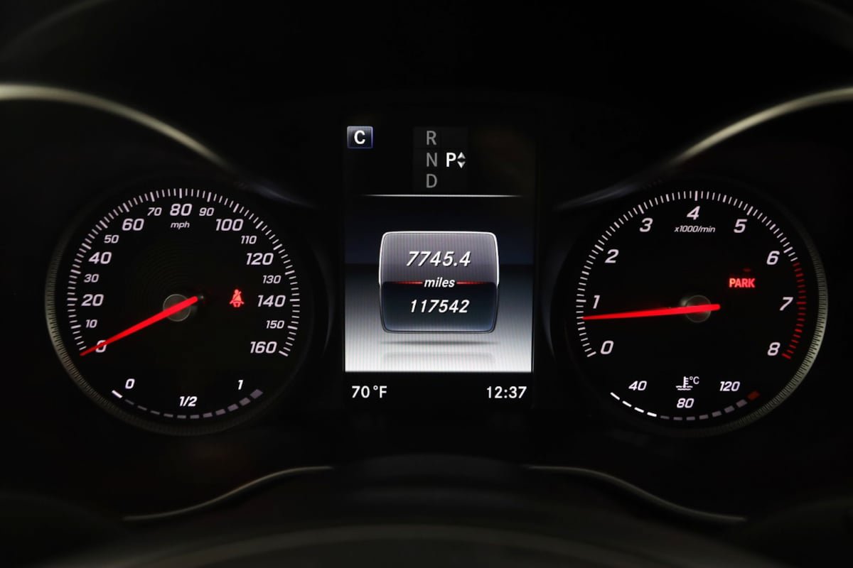 Used 2016 Mercedes-Benz C 300 4MATIC Sedan image 16