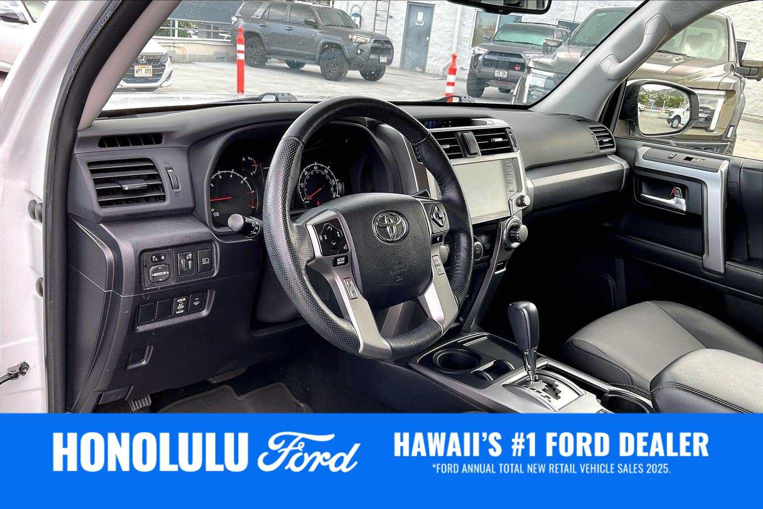 Used 2024 Toyota 4Runner SR5 Premium RWD image 2