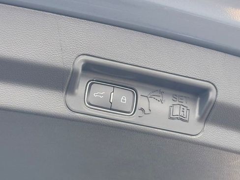 New 2026 Ford Explorer Active w/ Active Comfort Package image 6