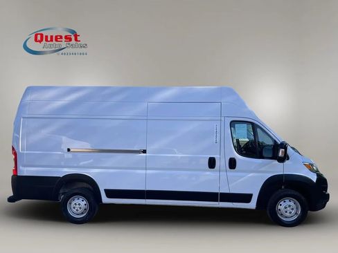 Used 2023 RAM ProMaster 3500 w/ Lane Management Group FWD image 2
