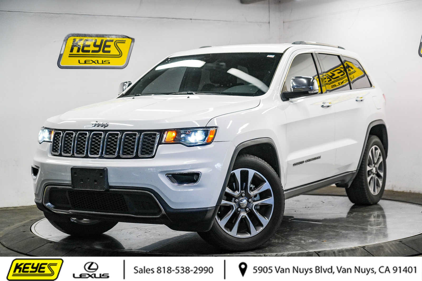 Used 2018 Jeep Grand Cherokee Limited AWD/4WD image 1
