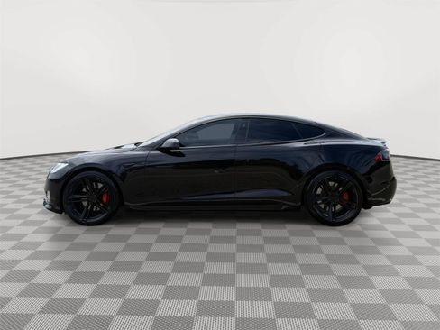 Used 2021 Tesla Model S Performance AWD/4WD image 3