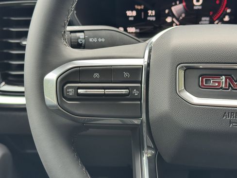 New 2026 GMC Canyon Elevation w/ Convenience Package image 35