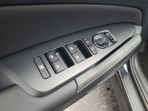 New 2026 Kia Sportage EX image 9