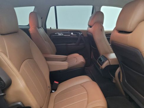 Used 2017 Buick Enclave Premium image 19