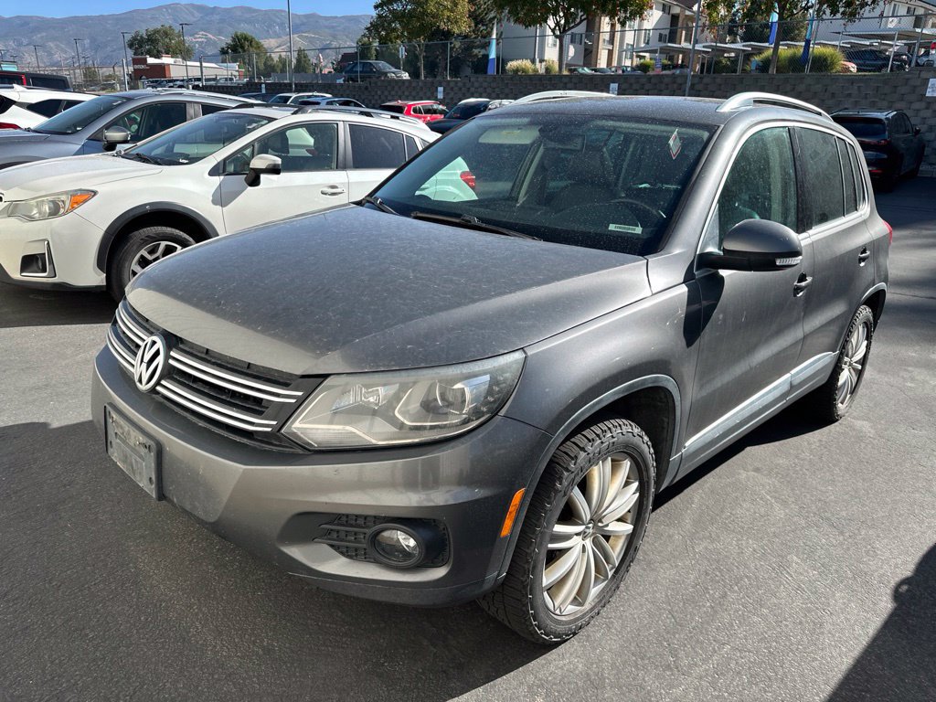 Used 2016 Volkswagen Tiguan SE AWD/4WD image 1