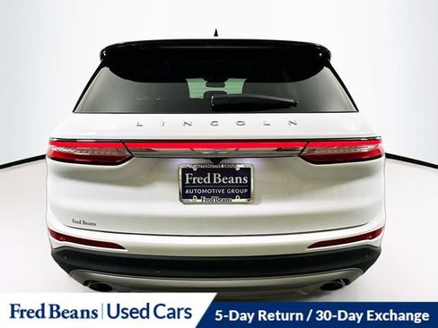 Used 2022 Lincoln Corsair AWD w/ Premium Package image 6