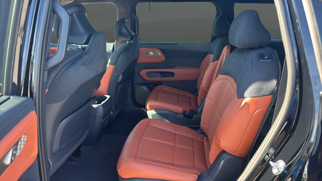 New 2027 Kia Telluride SX Prestige AWD/4WD image 25